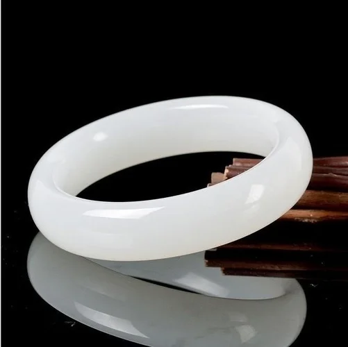 Women Fashion Jewellery - Genuino braccialetto di giada bianca naturale
