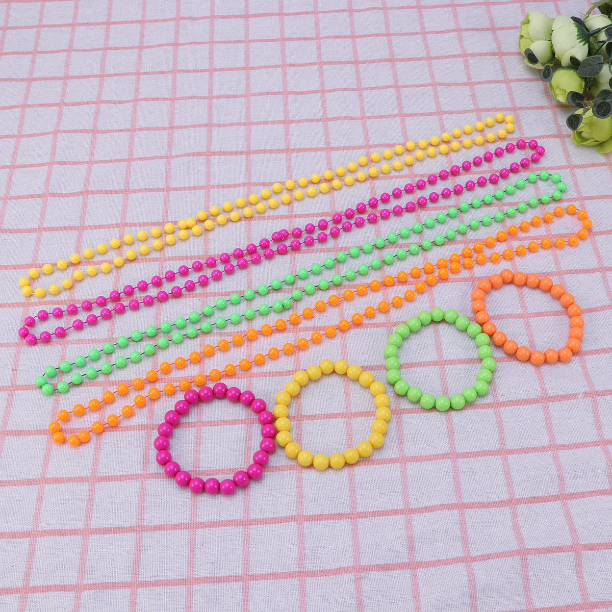 4 Pezzi Collana di Perline in  - Women'S Fashion In The 70S recensione e prezzo