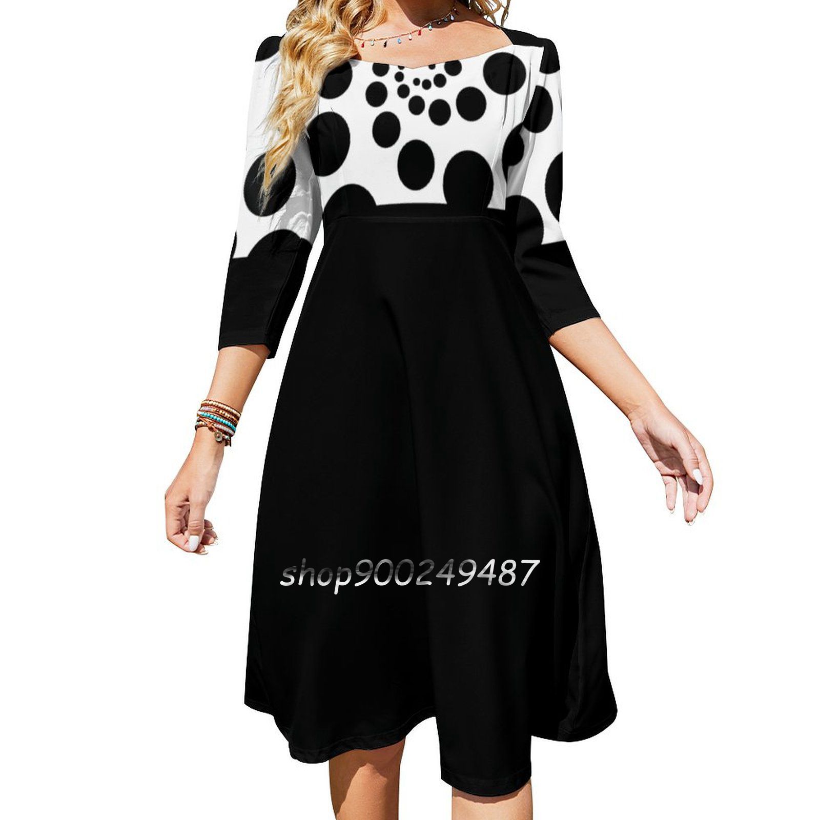 Anni '60 Retro in bianco e ner - Women'S Fashion In The 1960S recensione e prezzo