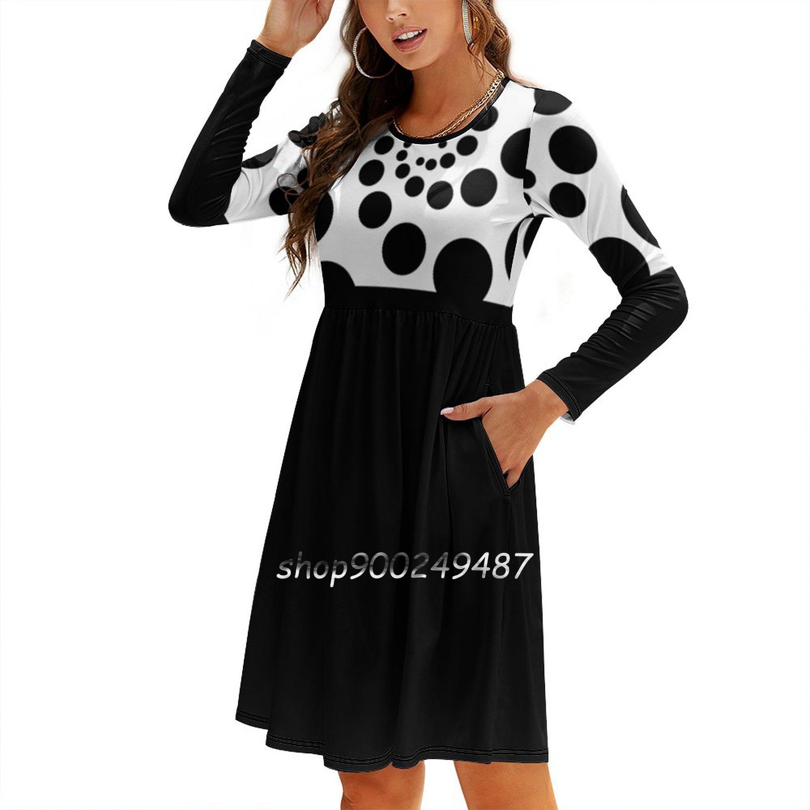 Anni '60 Retro in bianco e ner - Women'S Fashion In The 1960S recensione e prezzo