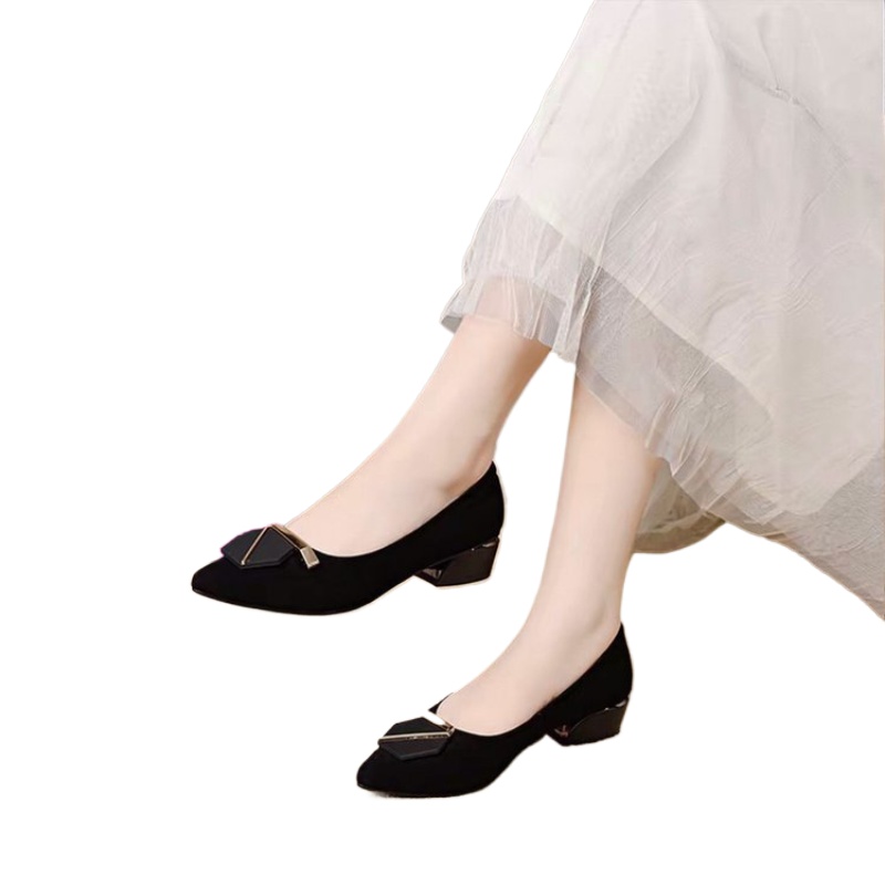 Scarpe Basse da Donna alla Mod - Women'S Fashion For Summer 2026 recensione e prezzo