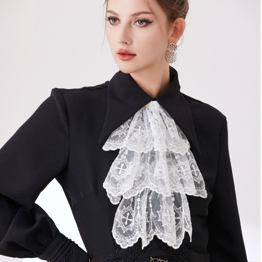 Collare Jabot in pizzo stile v - Women'S Fashion Victorian recensione e prezzo